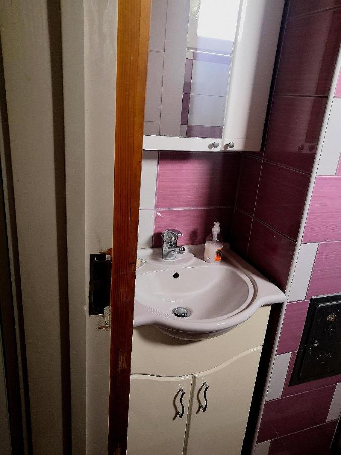 Apartman Sunny Apartman Cetinje Kültér fotó